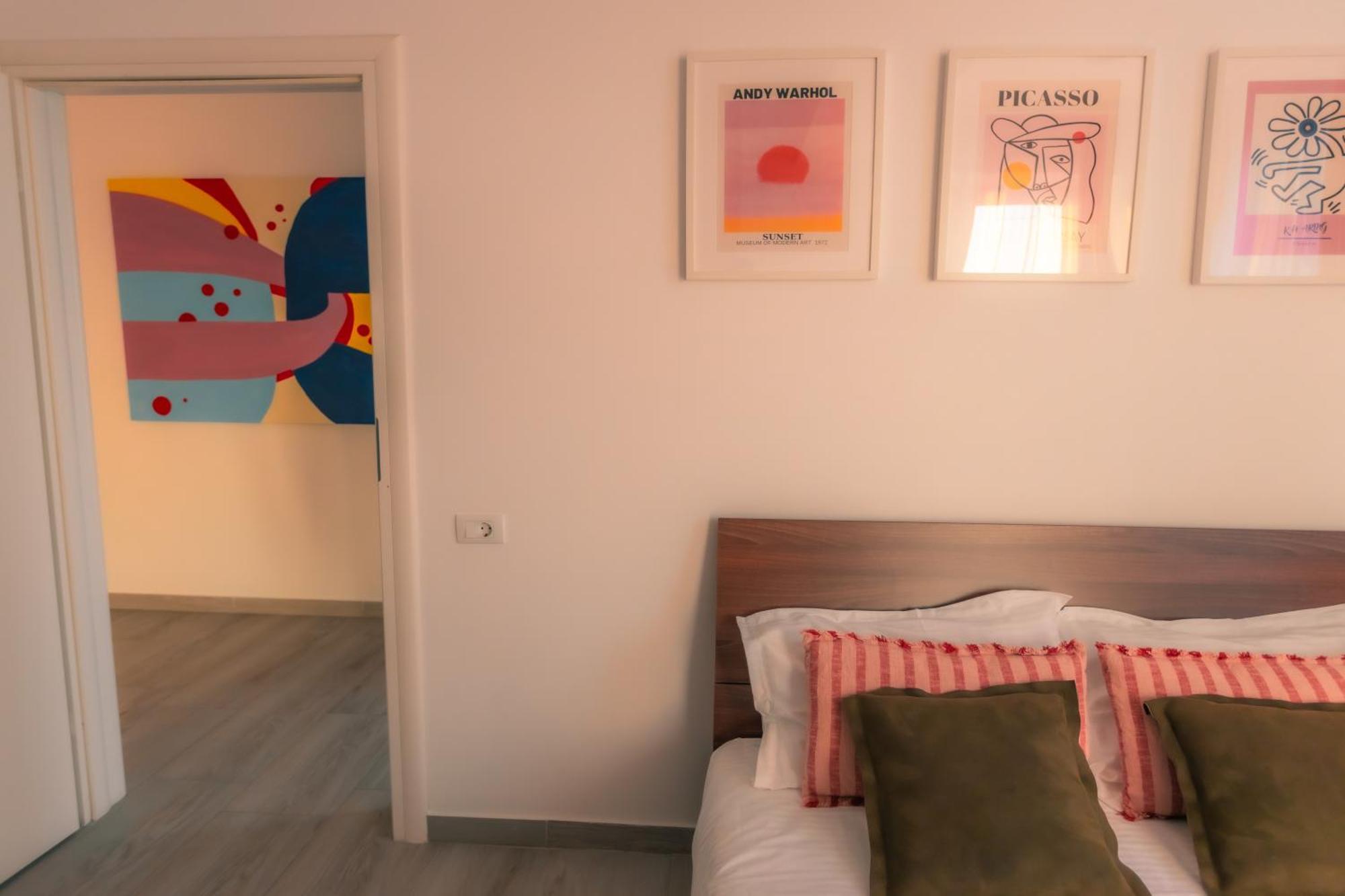 Sunset Apartment - Central Apt With Rooftop Garden 布加勒斯特 外观 照片