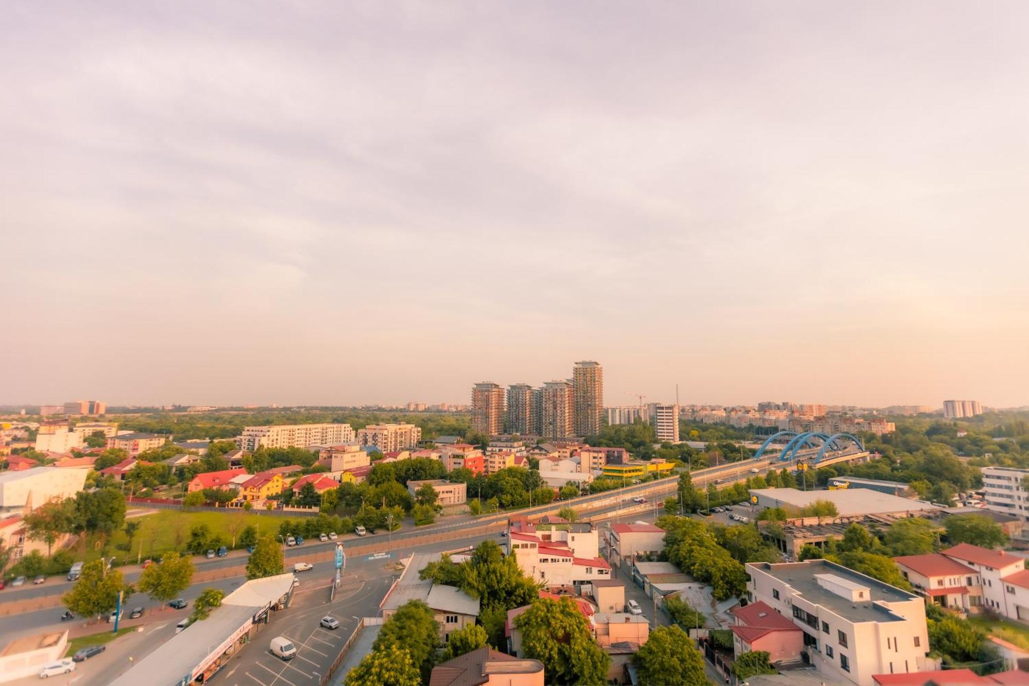 Sunset Apartment - Central Apt With Rooftop Garden 布加勒斯特 外观 照片